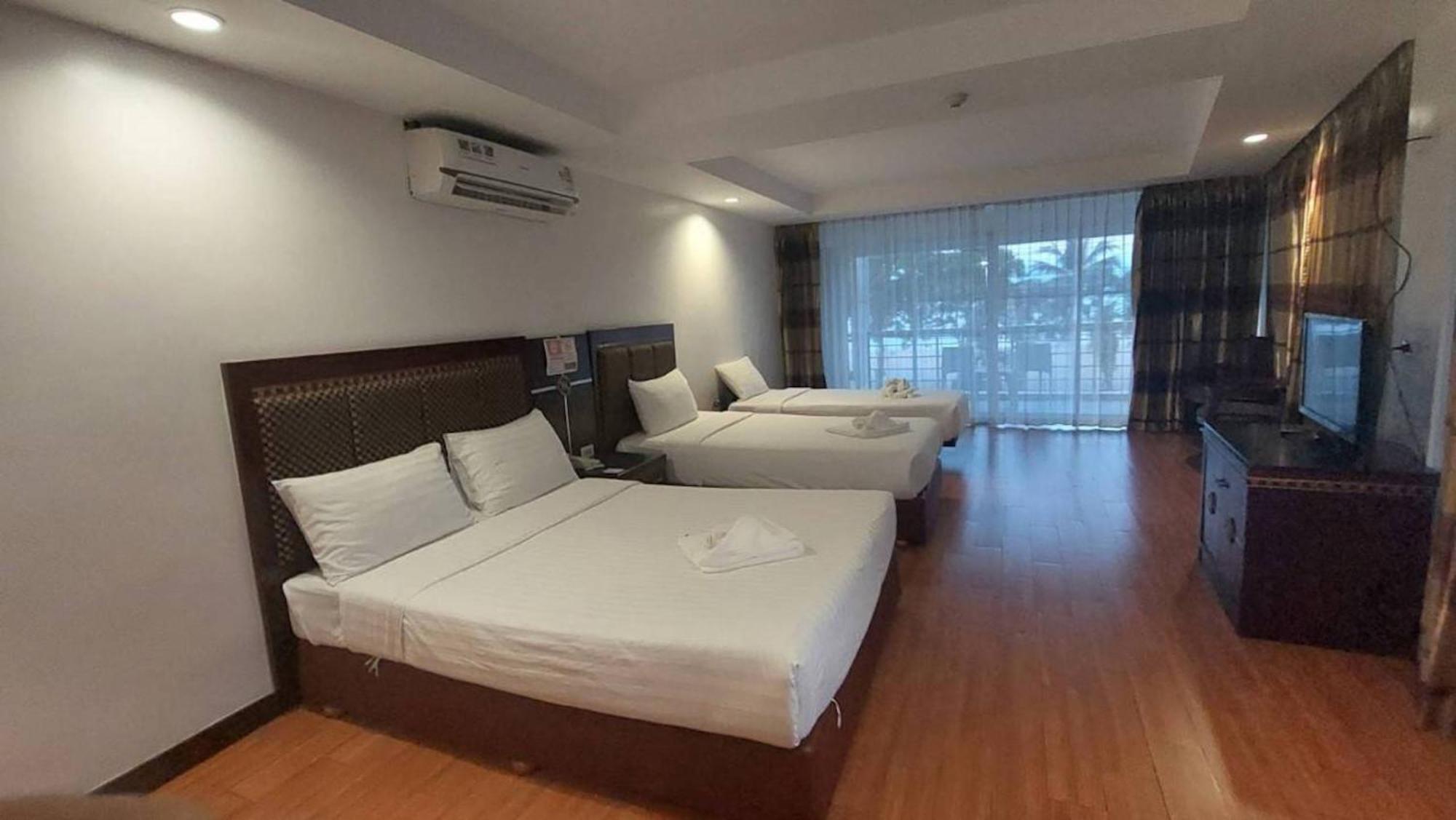 Jomtien Hisotel Exterior foto