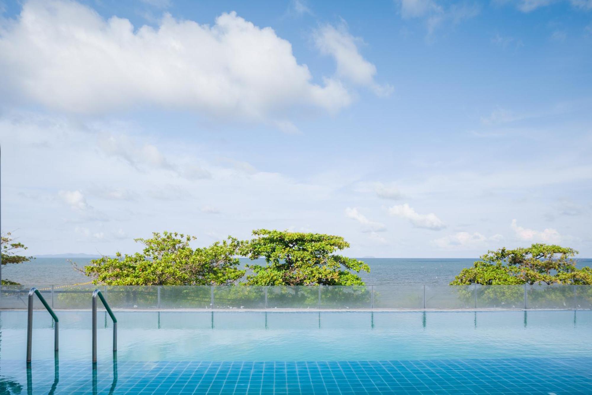 Jomtien Hisotel Exterior foto